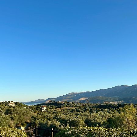 Traditional Villa Mandola Livathos  Экстерьер фото
