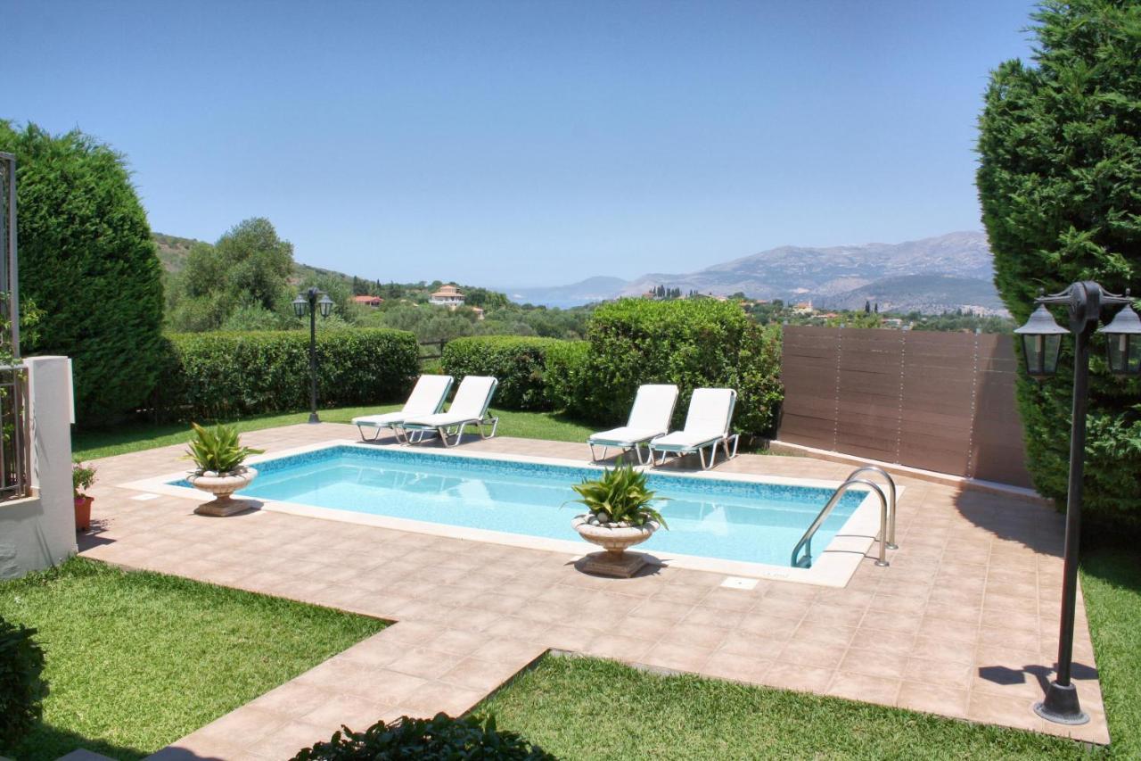 Traditional Villa Mandola Livathos  Экстерьер фото