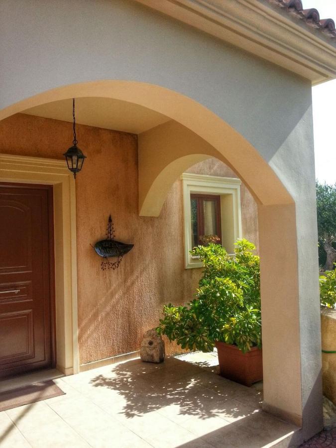 Traditional Villa Mandola Livathos  Экстерьер фото